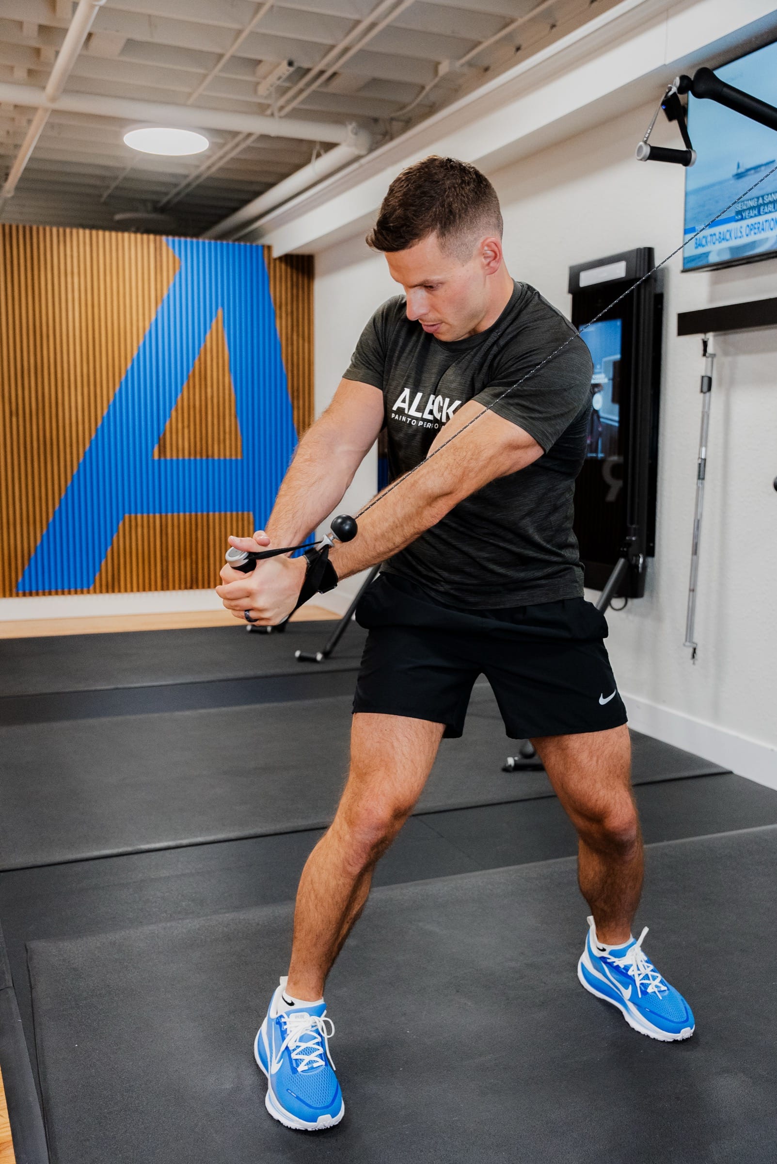 20260107–AleckPTP_Dr.PeterShoot-17